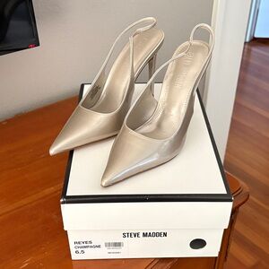 Steve Madden White Reyes champagne slingback - never worn